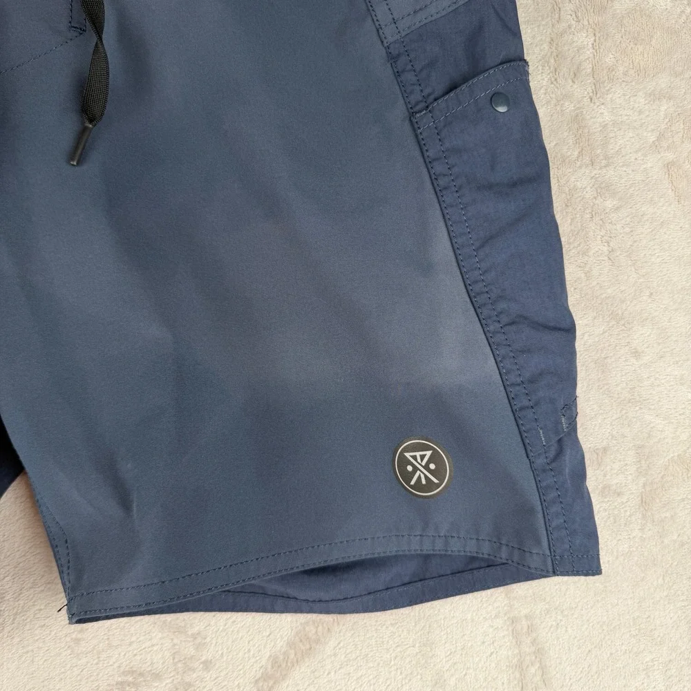 Roark The Boatman Mens Navy Blue Cordura Board Shorts Size 28 Surf Utility